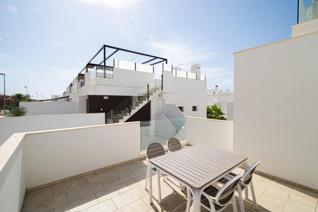 Zanzibar Apartman Pilar de la Horadada Kültér fotó